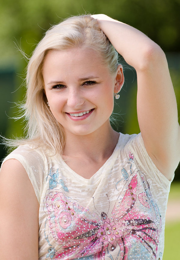 Виктория, 25 лет, 0 размер груди