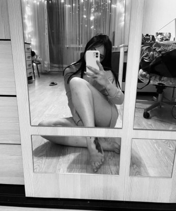 Юлия, 24 года, 2 размер груди